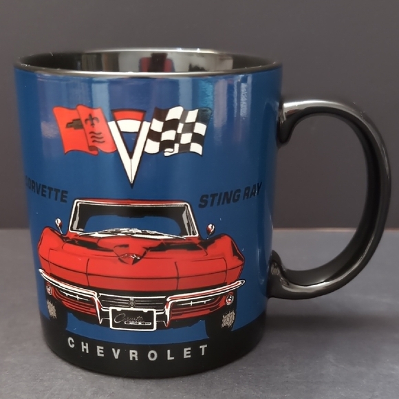 General Motors,Open Road Corvette Stingray Chevrolet Blue/Red Coffee Mug. - Picture 1 of 9